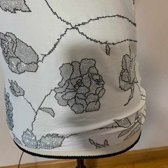 VDP Collection tank tops size 8 bundle of 4 shirts - Picture 9 of 9